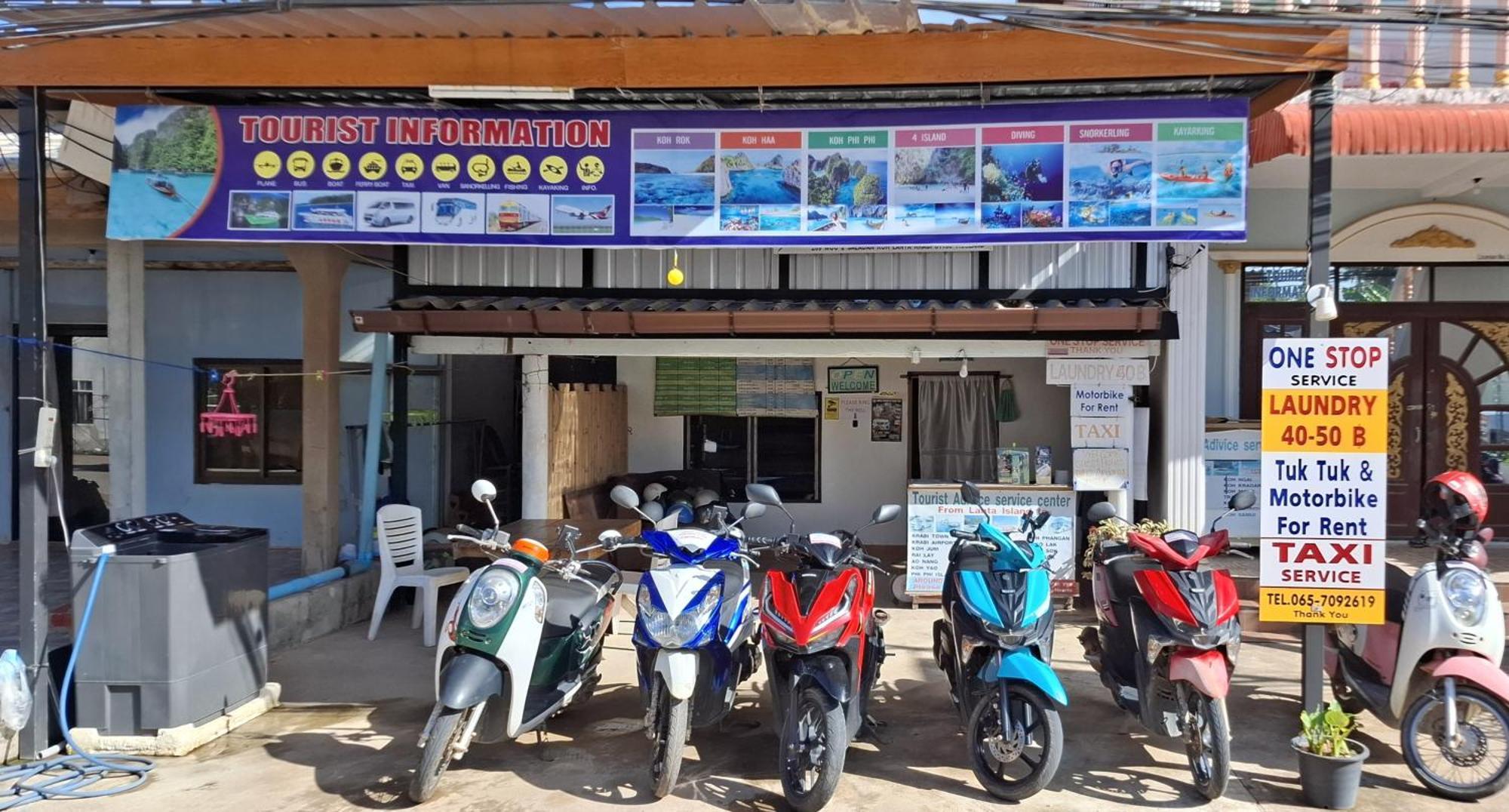 Guest House Blue Andaman Ko Lanta Buitenkant foto